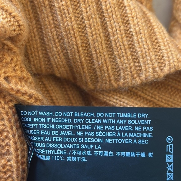 Theory sz S cashmere orange sweater v neck cable knit super soft great condition - Picture 6 of 8
